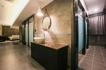 Hotel 2.4 Seoul Motel